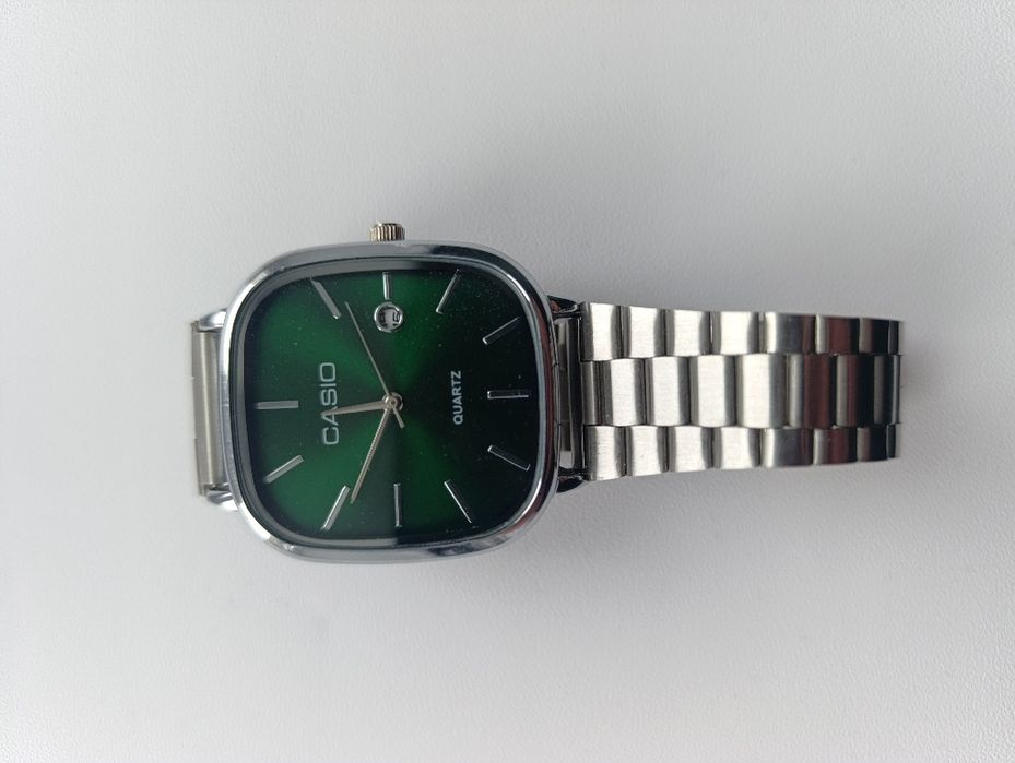 Часы Casio продам