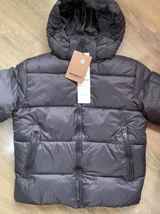 Куртка Burberry в хорошем качестве