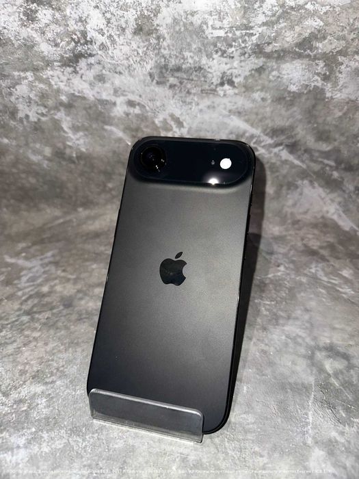 Apple iPhone Air (e-sim) Петропавловск Назарбаева 252 лот 940390