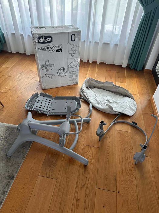 Vând Chicco Baby Hug Pro 5 in 1