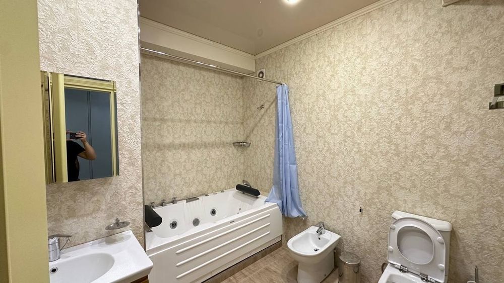 Квартира 4х комнат 132м2 ГАБУС 110-школа ЦУМ! Срочно Продажа сну
