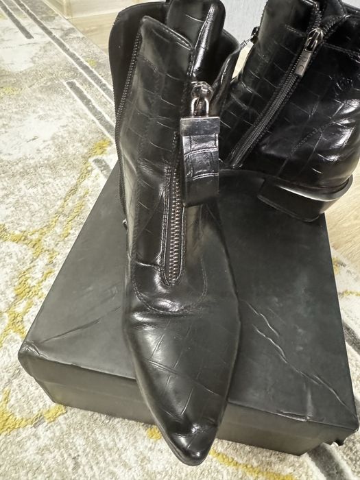 Женская димесезонная обувь