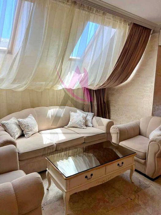 Дава се под наем Двустаен апартамент в Варна, Лятно кино Тракия - 100 кв.м за 700 € - Снимка #2