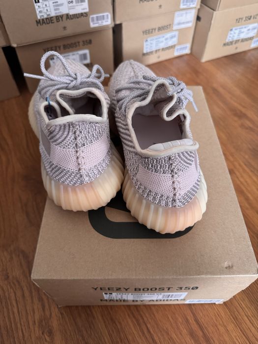 Adidas Yeezy 350 V2 Synth Reflective