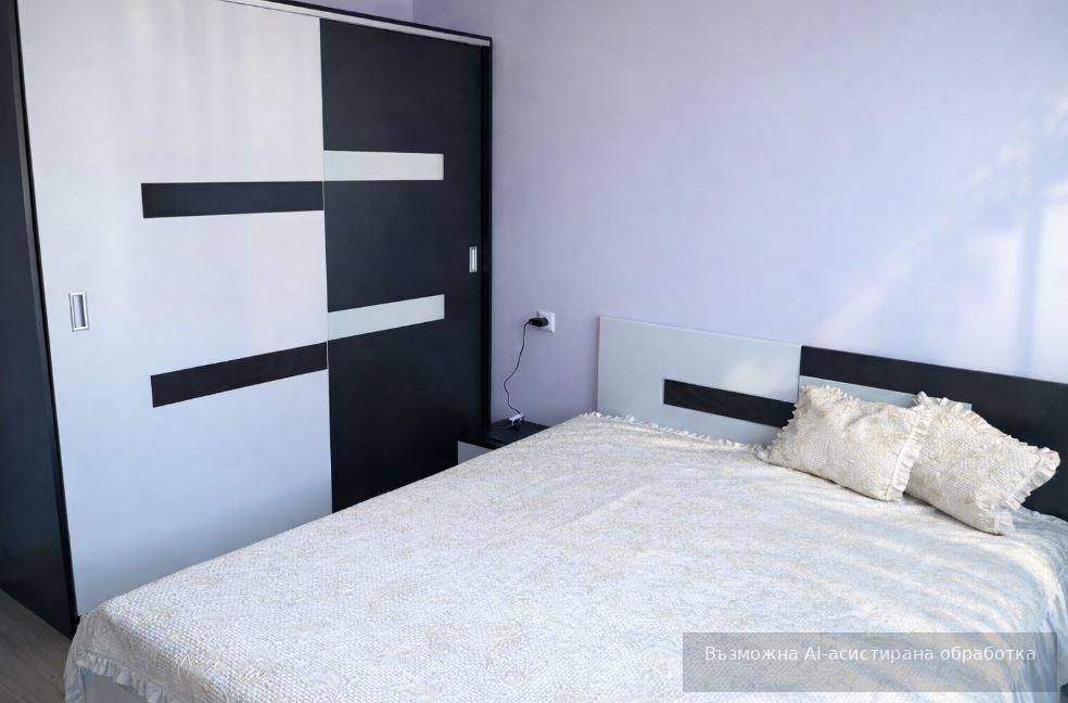 Дава се под наем Тристаен апартамент в Варна, Галата - 100 кв.м за 598.23 € - Снимка #3