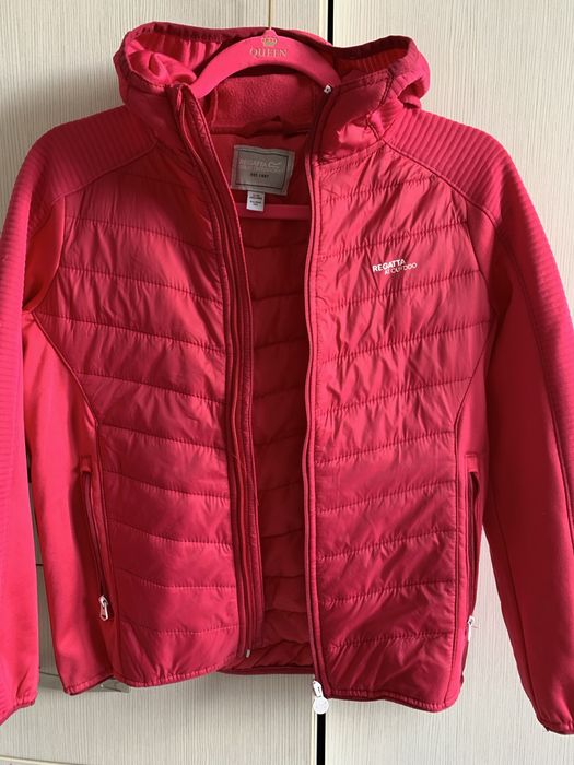 Vând geacă fete 9-10 ani