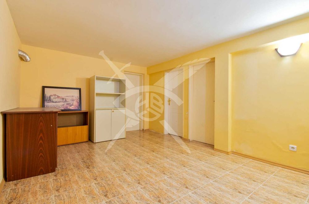 Дава се под наем Къща в София, Драгалевци - 400 кв.м за 1895.16 € - Снимка #16