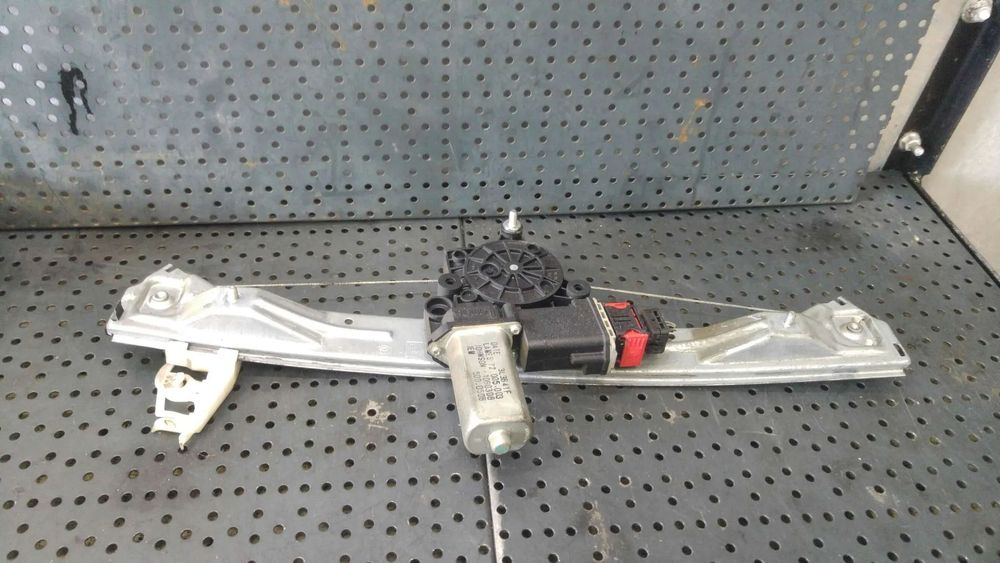 Macara cu motoras dreapta spate fiat bravo 2 198 51827395 1060308