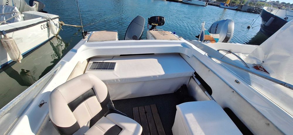 Лодка Almarine Antwerp , Yamaha 50, колесар