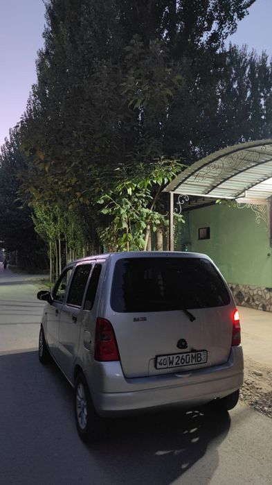 Исузу фалгон 2003 срочно сотилади