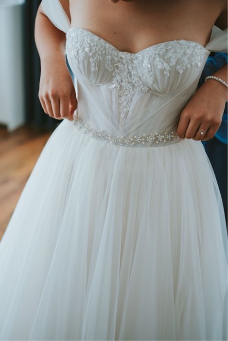 Сватбена рокля от Jollie Atelier размер 40/М