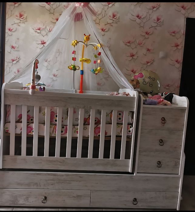 Бебешка трансформираща се кошара