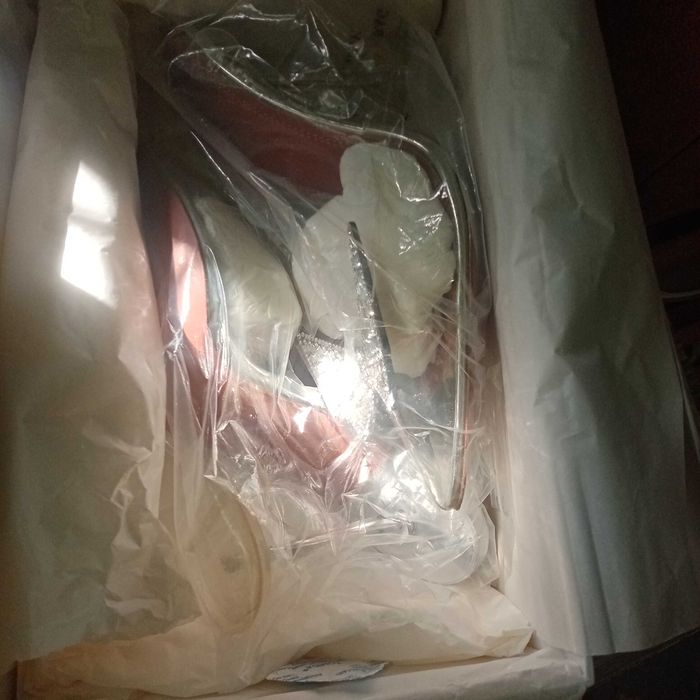 Продается женская обувь