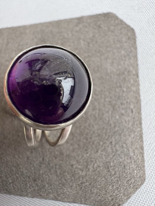 Inel din argint si ametist