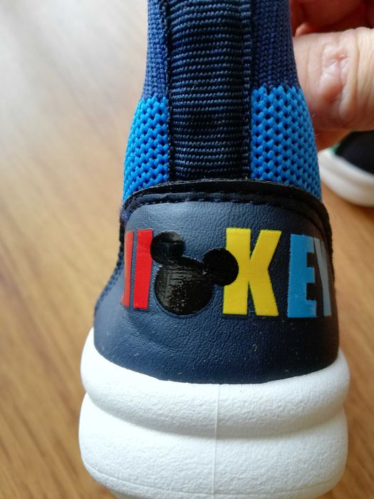 Pantofi sport mărimea 24 colorat cu Mikey