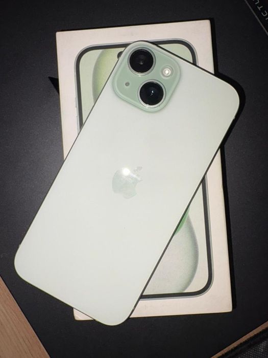 Продам iPhone 15