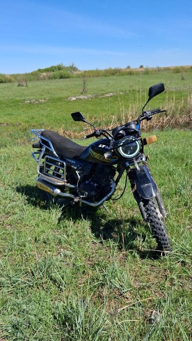 Мотоцикл Savaja SJ200