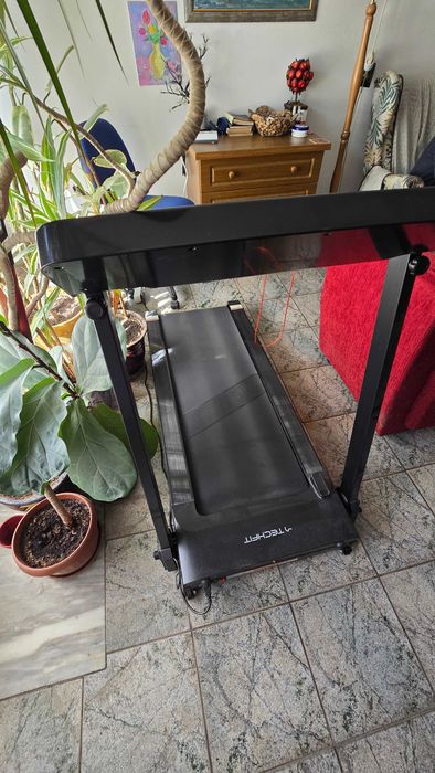 Бягаща пътека марка Techfit