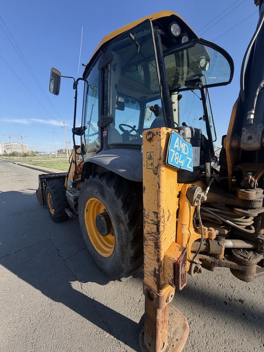 JCB на ходу торг при осмотре