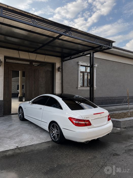 Meresedes-Bens W207 Coupe
