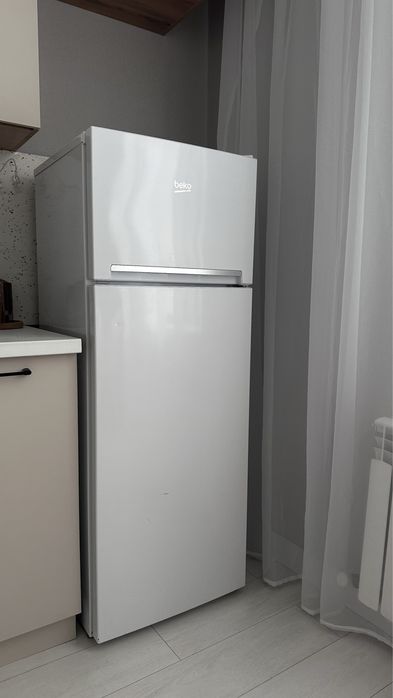 Продам холодильник Beko