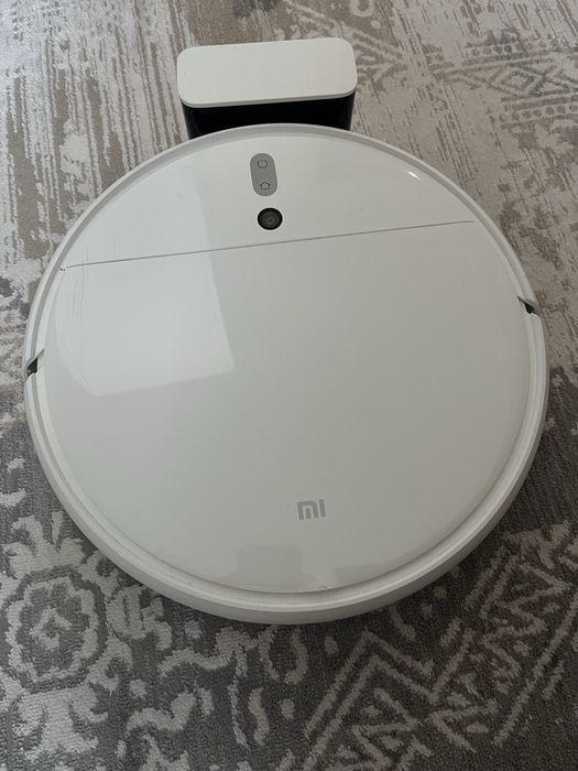 Продам робот пылесос