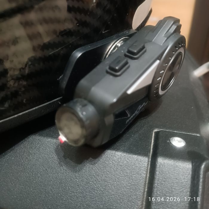 Шлем с гарнитурой продам