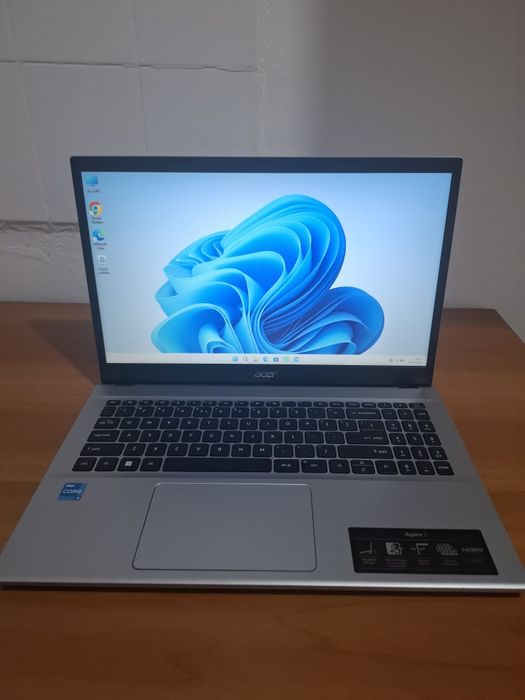 Laptop Acer Aspire I3