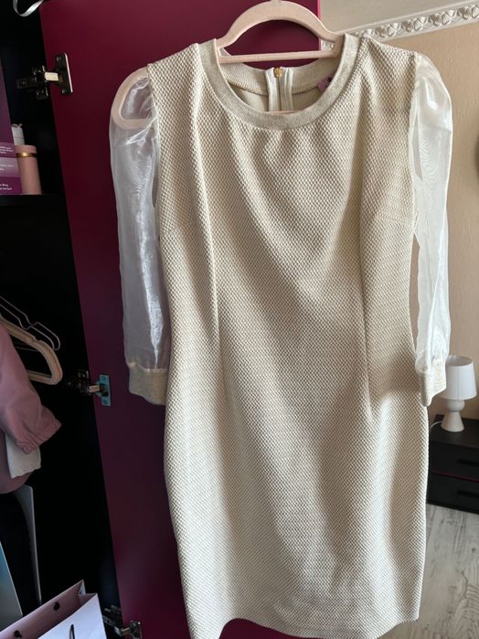 Блестяща бежова рокля+подарък