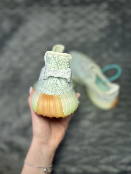 Yeezy 350 V2 green