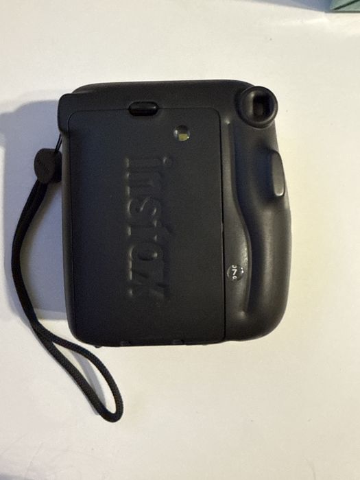 Фотоаппарат instax 11 mini