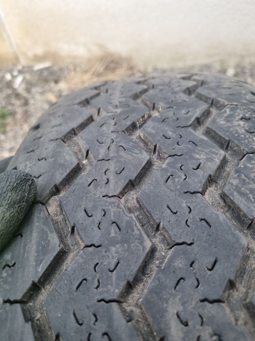 set  4 anvelope Michelin  215/75/16C de vara