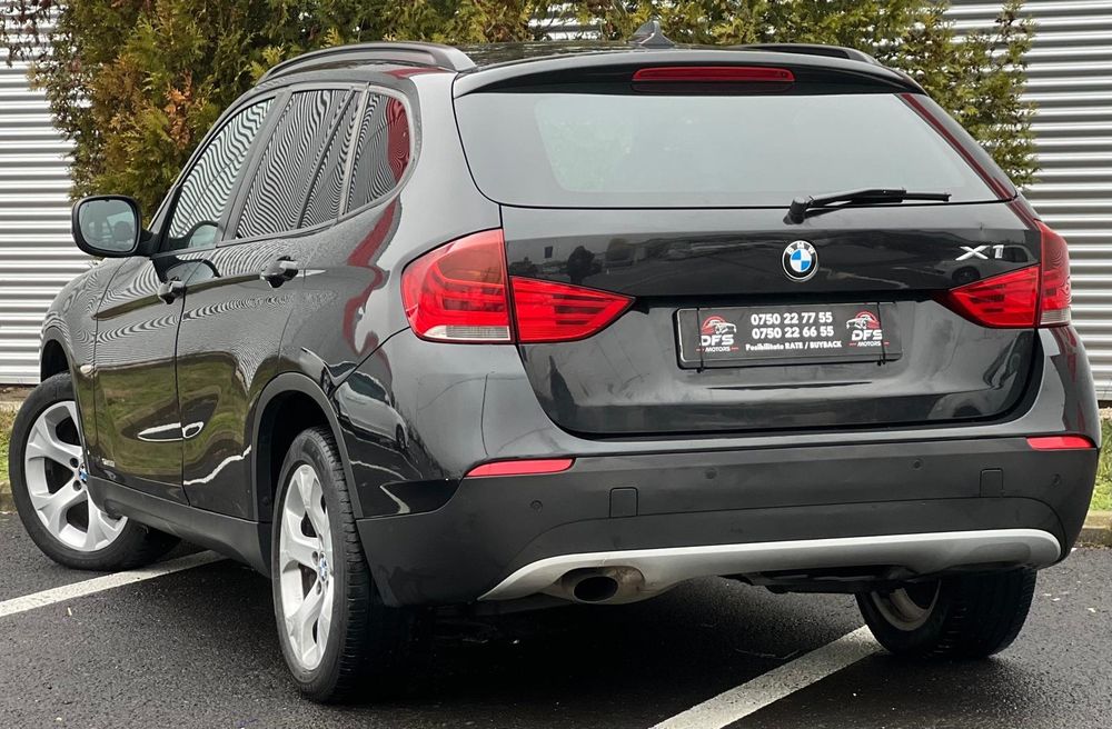Vand BMW X1 2013 XDrive 2.0D 4x4 piele *LED* inmatriculata RO urgent