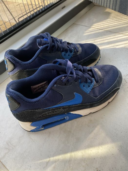 Adidasi Nike Air Max 90 Essential
