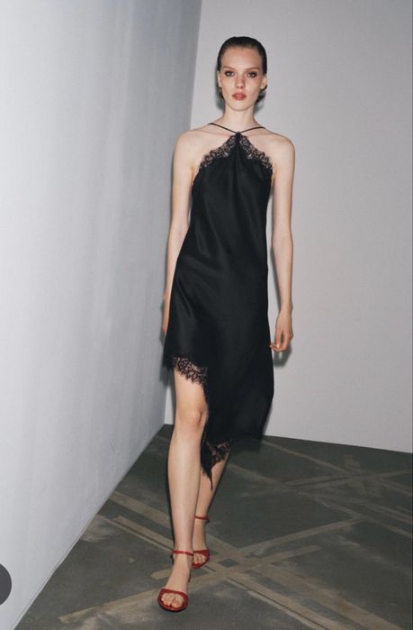 Рокля сатен Zara