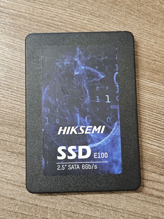 SSD 1Tb новый Hiksemi