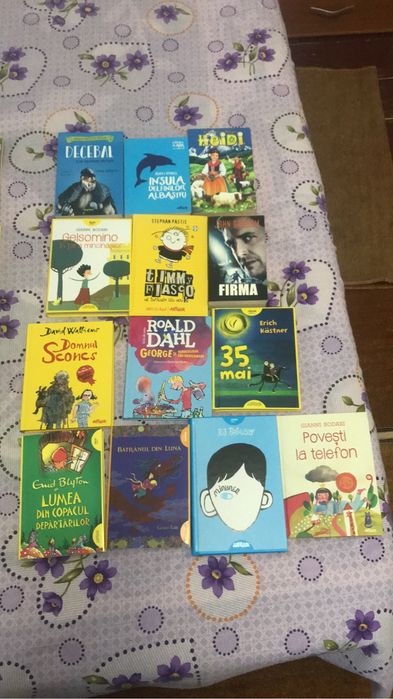 Vand carti pentru a afla pretul msj in pv