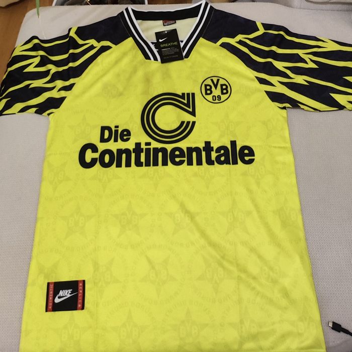 Оригинална футболна тениска на Борусия Дортмунд