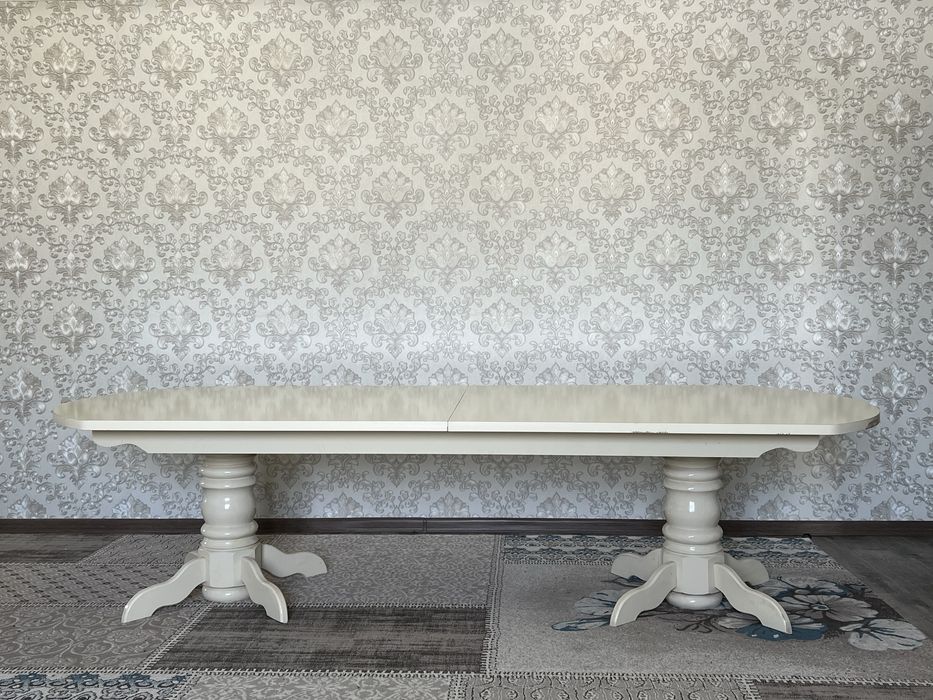 Обеденный стол 3–3,5 м, раздвижной