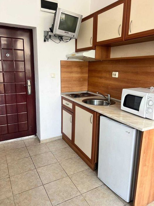 Продава се Едностаен апартамент в к.к. Слънчев бряг - 35 кв.м за 1200 €/кв.м - Снимка #4