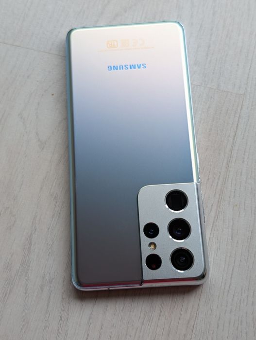 Samsung S21 Ultra 128 gb Ram 12 5G EAC