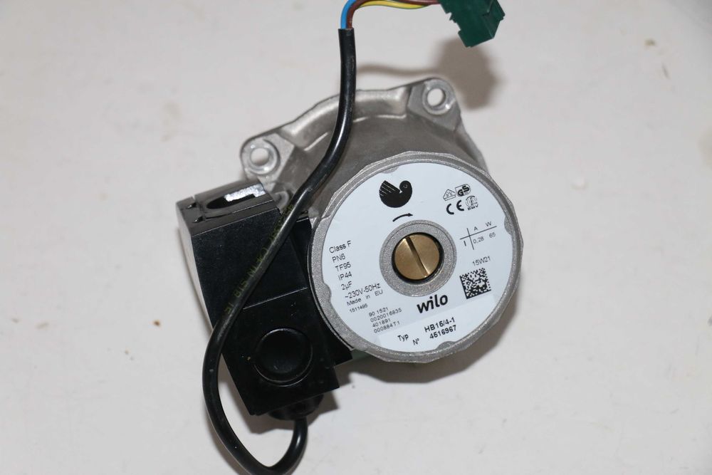 Pompa Wilo HB 15/4-1  centrala Saunier Duval Semia F24 cu rotor nou