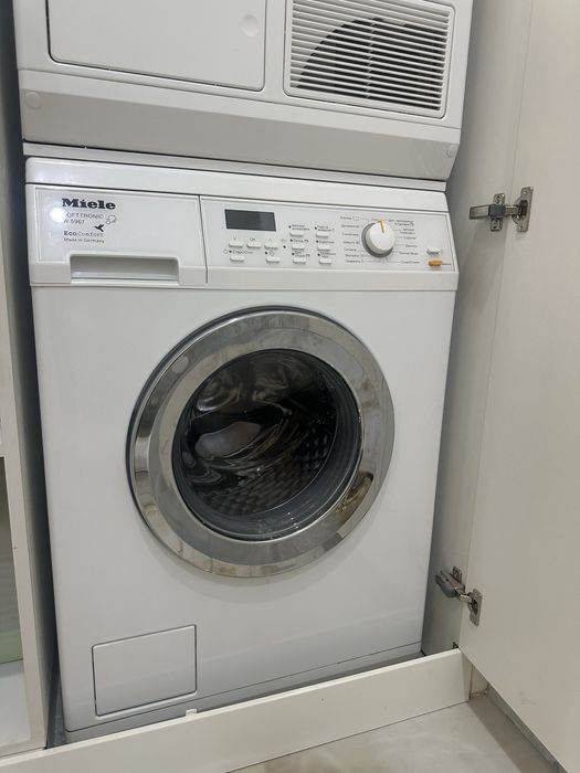 Стиральная машина и сушилка miele