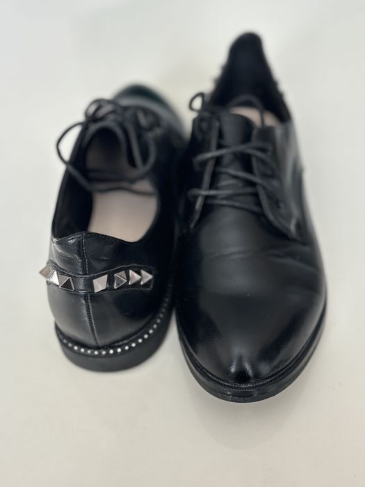 Официални обувки