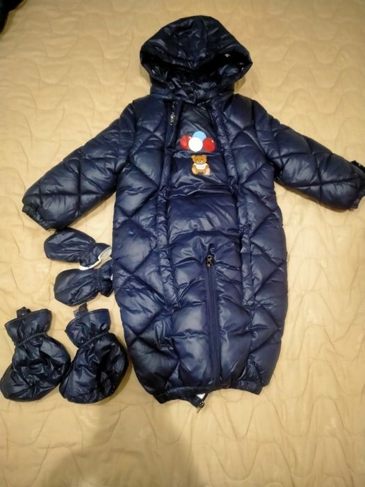 Продам комбинезоны-трансформеры для двойни