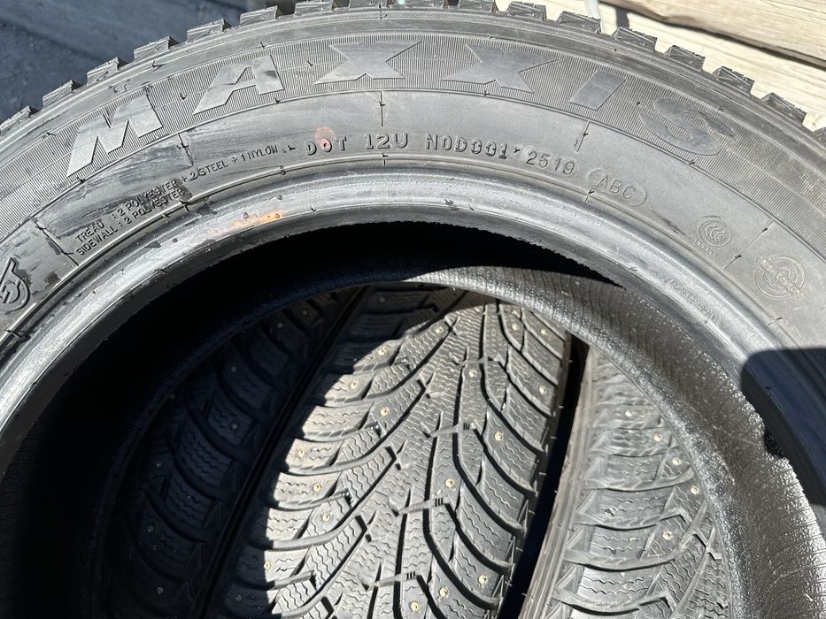 Продам зимние шины 225/60 17