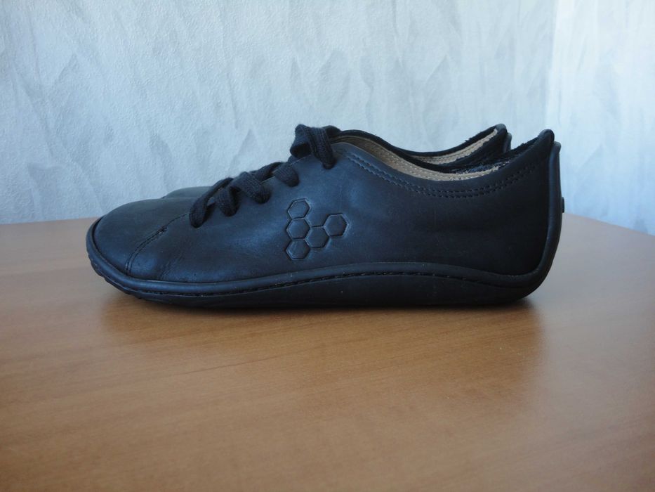 N36 Vivobarefoot/естествена кожа/дамски обувки