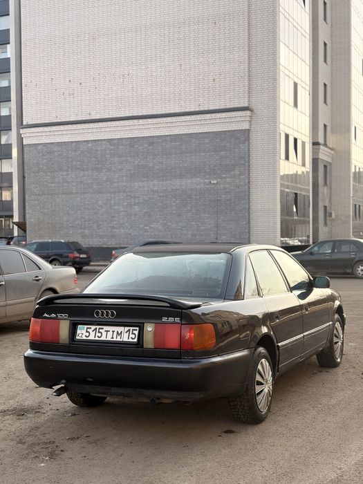 AUDI 100 C4, 1991 год