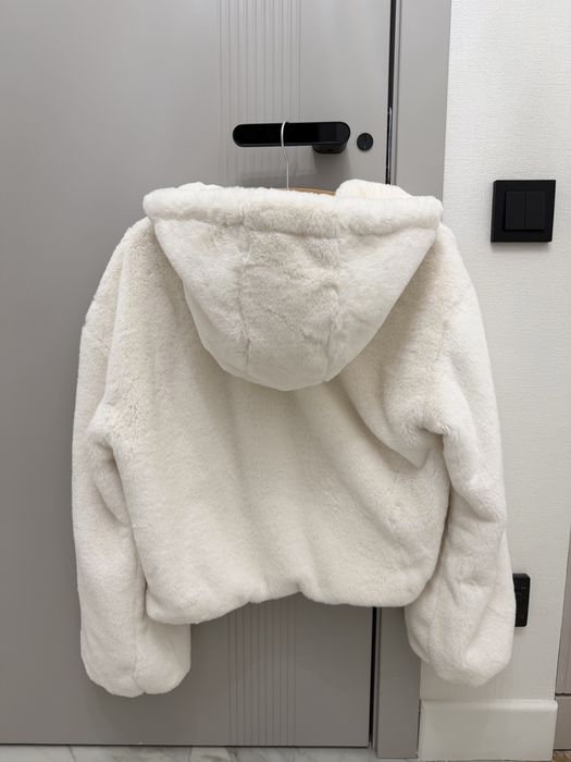 Bershka куртка размер S