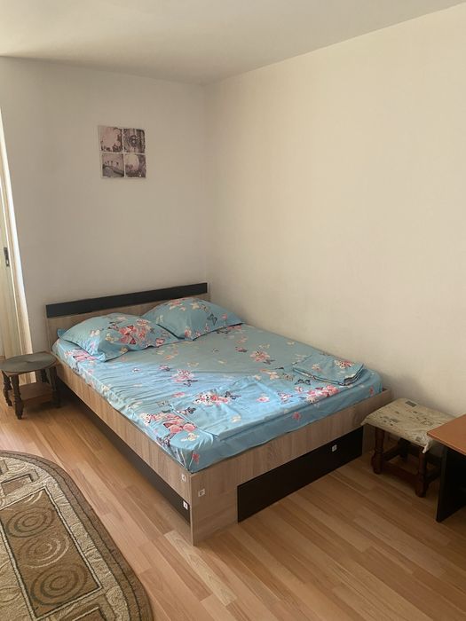 Garsoniera de inchiriat